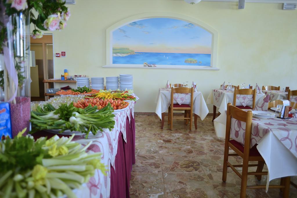 Hotel Gabry Cervia Ngoại thất bức ảnh