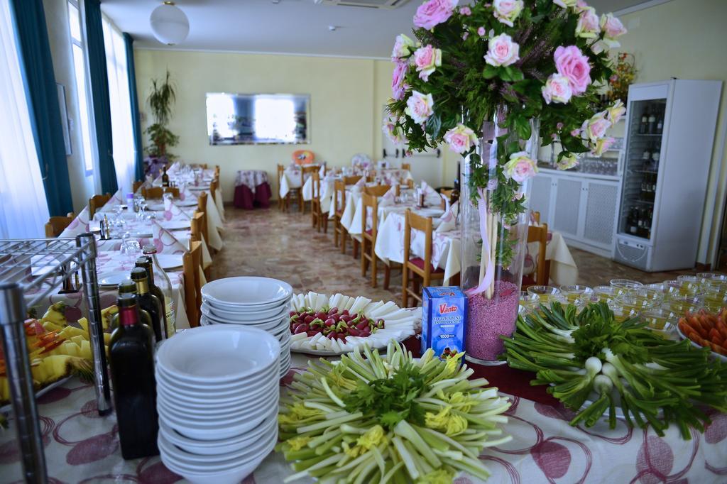Hotel Gabry Cervia Ngoại thất bức ảnh