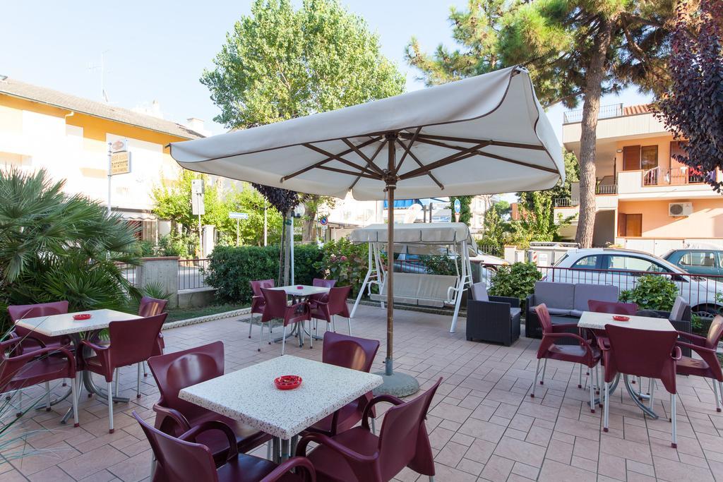 Hotel Gabry Cervia Ngoại thất bức ảnh