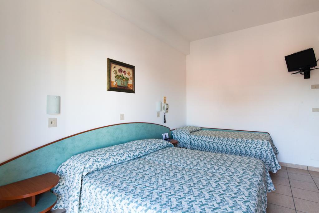 Hotel Gabry Cervia Phòng bức ảnh