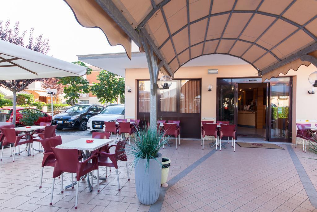 Hotel Gabry Cervia Ngoại thất bức ảnh